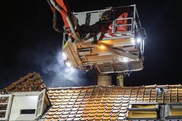 Veel rookontwikkeling bij schoorsteenbrand in Haarlem