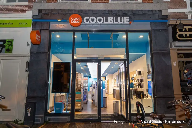 Inbraak bij Coolblue aan Grote Houtstraat in Haarlem