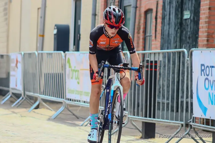 Cheyenne van der Meer Nederlands kampioen wielrennen