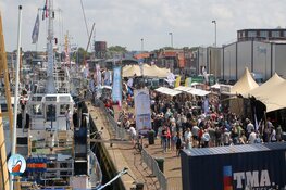 Havenfestival IJmuiden op zijn oranje best