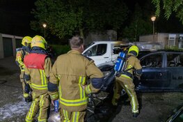 Meerdere auto’s beschadigd bij autobrand in Haarlem