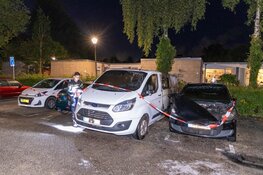 Meerdere auto’s beschadigd bij autobrand in Haarlem