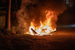 Scooterbrand aan Gerard Ravestraat in Haarlem