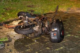 Scooterbrand aan Gerard Ravestraat in Haarlem