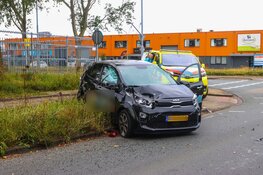 Automobilist vlucht weg na botsing in Haarlem