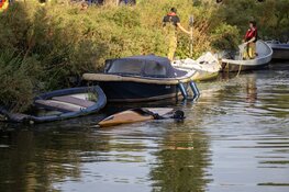 Zoektocht na aantreffen lege kano in de Jan Gijzenvaart in Haarlem