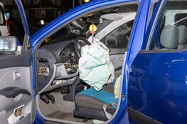 Auto tegen lantaarnpaal gereden in Beverwijk