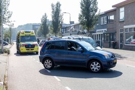 Botsing tussen auto en bestelbus in IJmuiden
