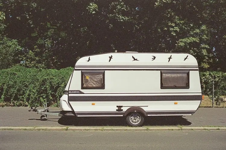 Caravaneigenaren in paniek door groot tekort aan stallingsplekken