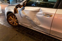 Scooterrijder gewond bij aanrijding met taxi in Haarlem