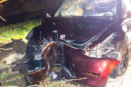 Automobilist gecrasht in Haarlem: schade over 100 meter