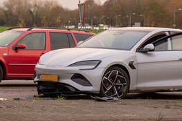 Vertraging voor avondspits door aanrijding in Velsen-Zuid