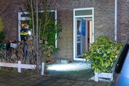 Schade na explosie bij woning aan Vechtstraat in Beverwijk