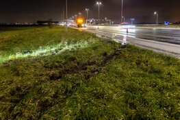 Ongevallen en slippartijen op spekgladde A4 bij Nieuw-Vennep