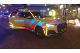 Persoon zit vast tussen trein en perron in Castricum