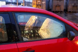 Geen gewonden wel veel schade bij botsing in Velsen - Noord