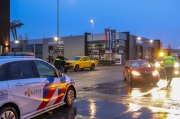 Geen gewonden wel veel schade bij botsing in Velsen - Noord