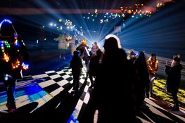 6.500 deelnemers genieten van lichtspektakel tijdens 4e editie Zandvoort Light Walk