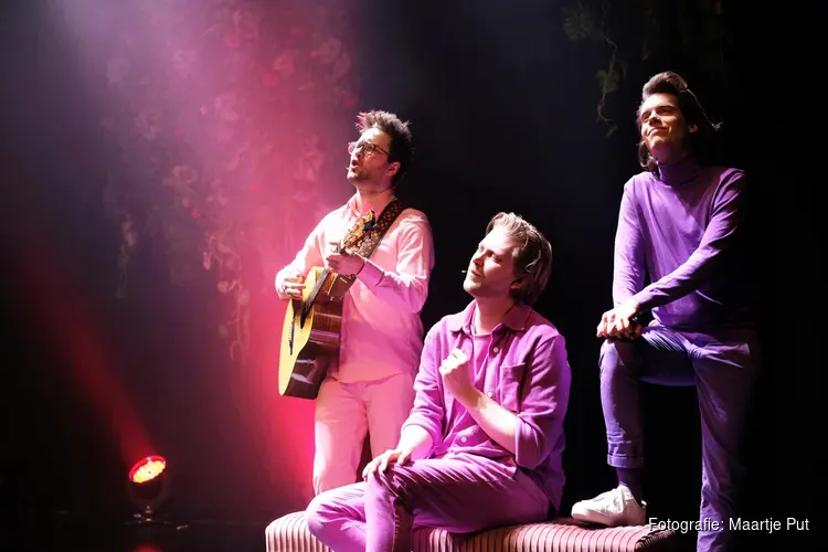 Jeroens Clan brengt eigentijds zapcabaret terug in het theater!