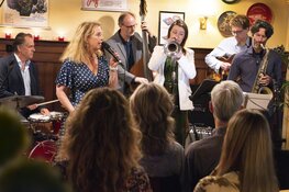 Simone Honijk presenteert 'A Touch of Cinema and Jazz' in Laurentz Heemskerk