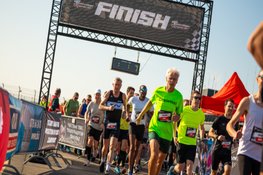Blije gezichten tijdens vierde editie Pre-Run Zandvoort Circuit Run