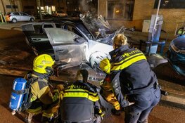 Opnieuw autobrand bij laadpaal in Haarlem
