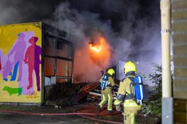 Grote brand in buurtcentrum in Haarlem