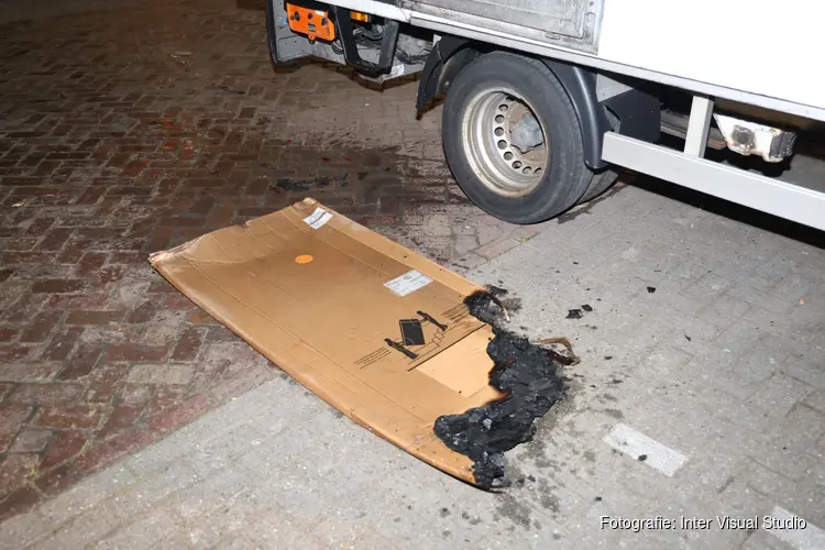 Bakwagen bijna in brand in Haarlem