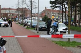 Explosie bij auto op Planetenlaan in IJmuiden