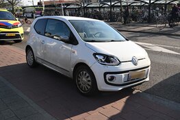 Schade bij ongeval tussen auto en fatbike in Castricum