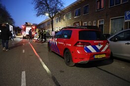 Brand in achtertuin van woning in Plataanstraat in Haarlem
