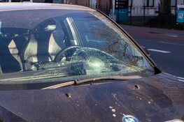 Voetganger geschept door automobilist in Haarlem