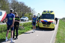 Ongeluk op fietspad in Castricum: wielrenner naar ziekenhuis