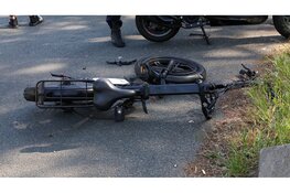 Fatbike zwaar beschadigd na botsing met scooter in Velsen-Noord