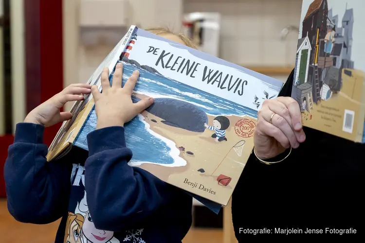 Geef De kleine walvis cadeau en maak leesplezier mogelijk!