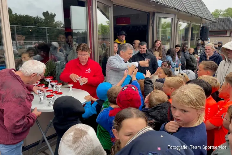 Schoolhandbaltoernooi DSS weer groot succes