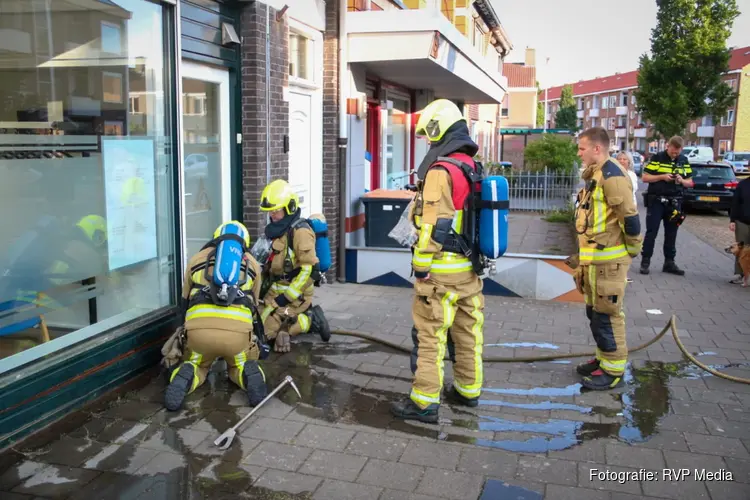 Brand in isolatiemateriaal bij bedrijfspand in IJmuiden