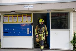 Vier woningen tijdelijk ontruimd bij woningbrand in Haarlem