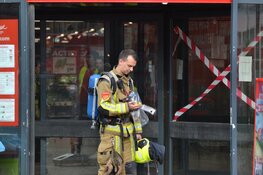 Vomar ontruimd na mogelijke brand