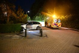 Twee gewonden en flinke schade bij aanrijding tussen twee voertuigen in Castricum