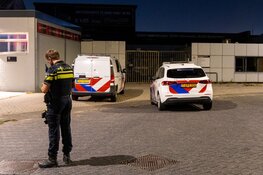 Politie heeft handen vol bij inbraak bij metaalhandel in Beverwijk