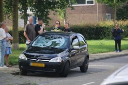 Fietser geschept door auto in Beverwijk