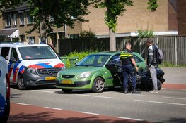 Harley komt in botsing met personenauto