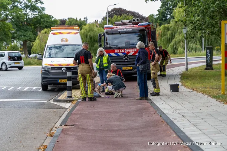 Hond raakt bekneld tussen voorwiel van fiets in Bloemendaal