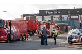 Zeer grote brand in industriepand in haven van IJmuiden