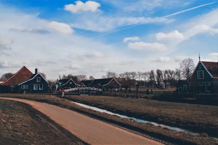 Nieuwbouw in Kennemerland: welke projecten springen eruit en welke afwerking past daarbij?