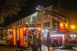 Veel rook bij brand in portiekwoning op Anthony Fokkerlaan in Haarlem