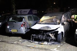 Auto door brand verwoest in Schalkwijk