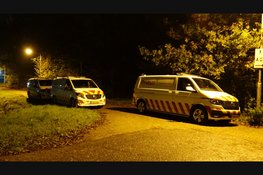 Grote spoorwegstoring tussen Beverwijk en Uitgeest. Brandweer en ProRail doen onderzoek in spoortunnel