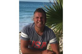 Algemeen Bestuur van R.K.V.V. DEM benoemt Leden van Verdienste